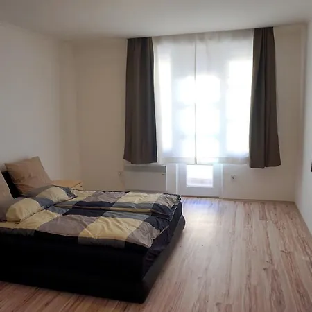 Nexus Wifi & Ac For Up To 22 Apartment